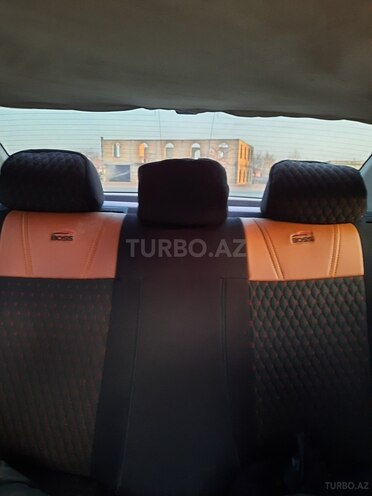 BMW 528 1996, 350,555 km - 2.8 l - Beyləqan