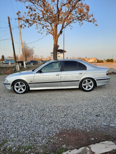 BMW 528 1996, 350,555 km - 2.8 l - Beyləqan