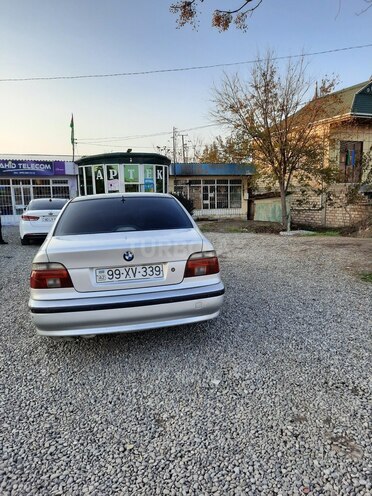 BMW 528 1996, 350,555 km - 2.8 l - Beyləqan