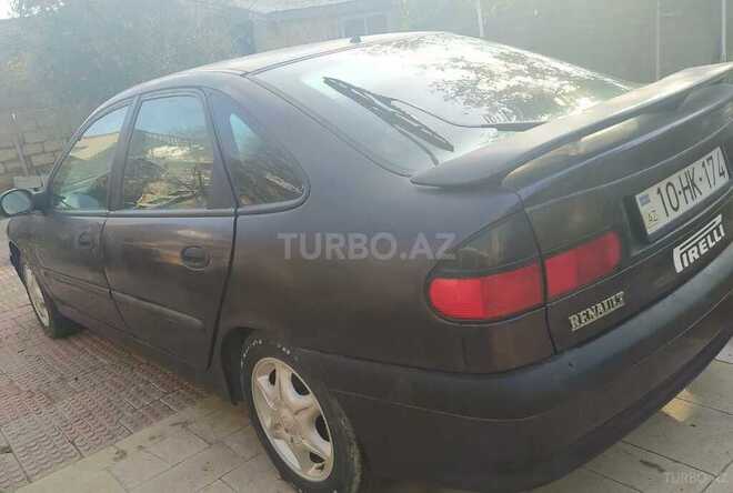 Renault Laguna 1995, 250,000 km - 2.0 l - Bakı
