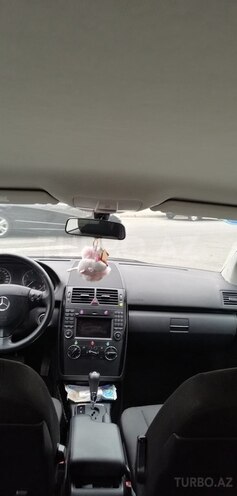 Mercedes A 180 2010, 84,000 km - 1.7 l - Bakı