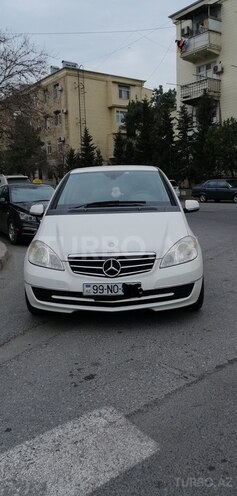 Mercedes A 180 2010, 84,000 km - 1.7 l - Bakı