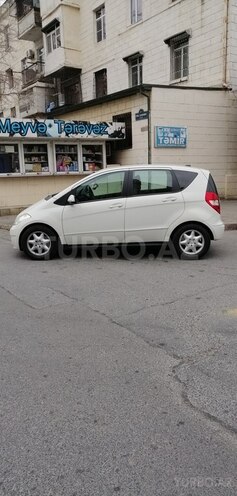 Mercedes A 180 2010, 84,000 km - 1.7 l - Bakı