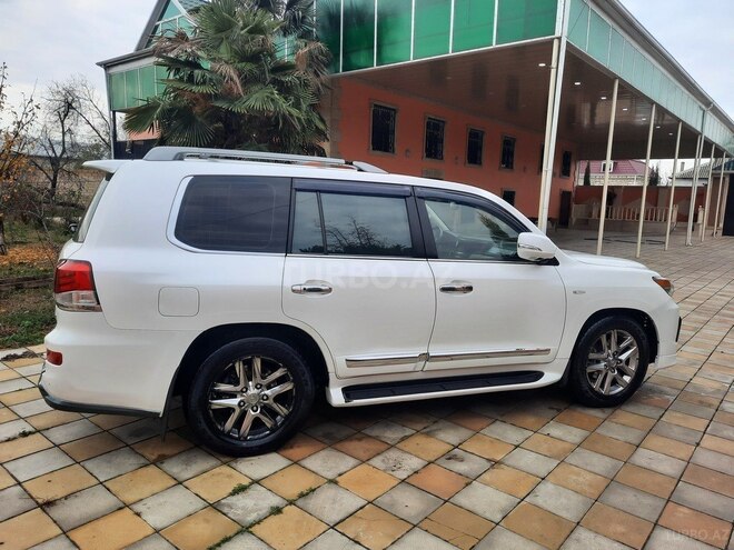 Lexus LX 570 2009, 129,500 km - 5.7 l - Bakı