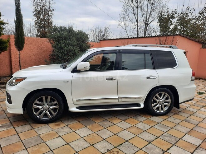 Lexus LX 570 2009, 129,500 km - 5.7 l - Bakı