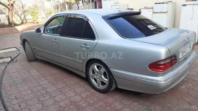 Mercedes E 280 1999, 350,000 km - 2.8 l - Gəncə