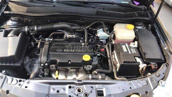 Opel Astra 2009, 145,000 km - 1.4 л - Bakı