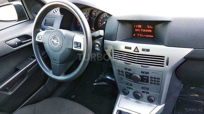 Opel Astra 2009, 145,000 km - 1.4 л - Bakı