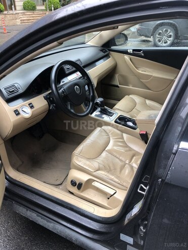 Volkswagen Passat 2005, 287,000 km - 2.0 l - Bakı