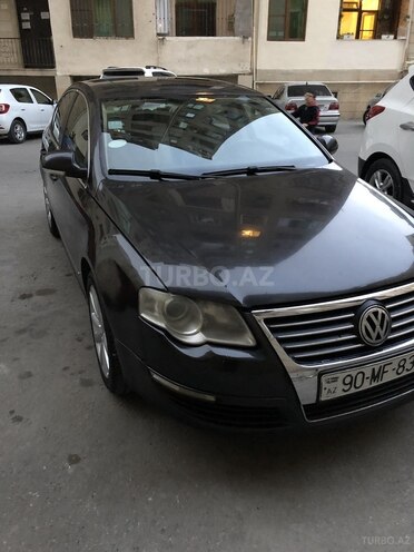 Volkswagen Passat 2005, 287,000 km - 2.0 l - Bakı