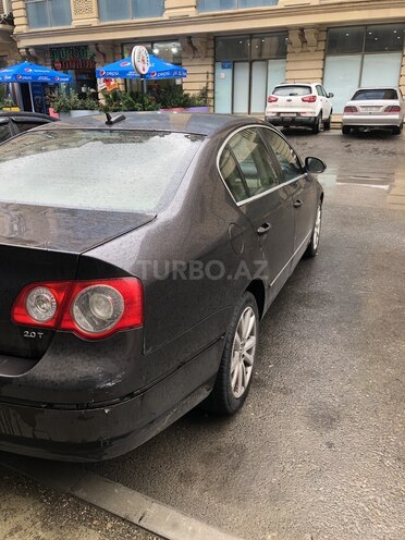 Volkswagen Passat 2005, 287,000 km - 2.0 l - Bakı