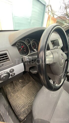 Opel Astra 2006, 215,000 km - 1.6 л - Sumqayıt