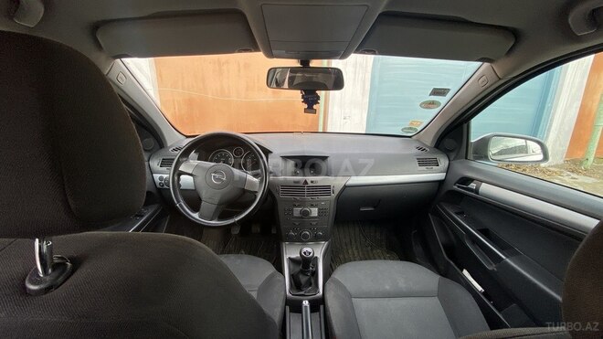 Opel Astra 2006, 215,000 km - 1.6 л - Sumqayıt