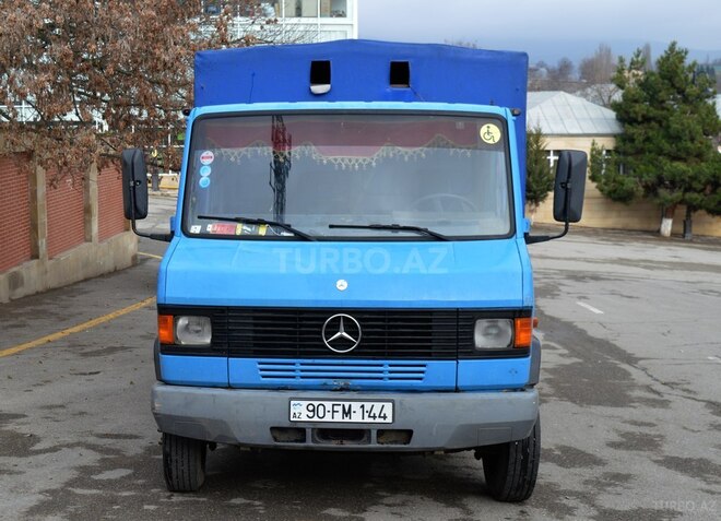 Mercedes 814 D 1995, 569,470 km - 4.0 l - Şamaxı