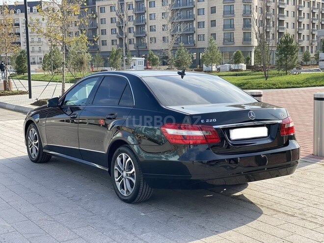 Mercedes E 220 2011, 186,000 km - 2.2 l - Bakı