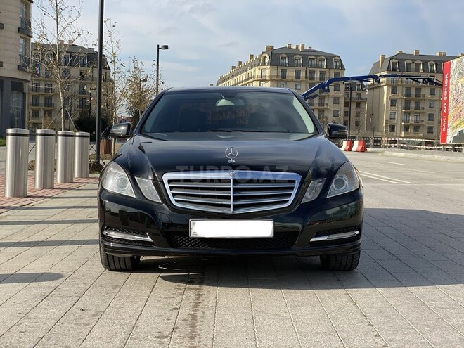 Mercedes E 220 2011, 186,000 km - 2.2 l - Bakı