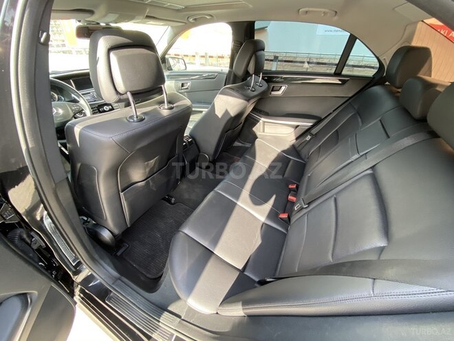 Mercedes E 220 2011, 186,000 km - 2.2 l - Bakı