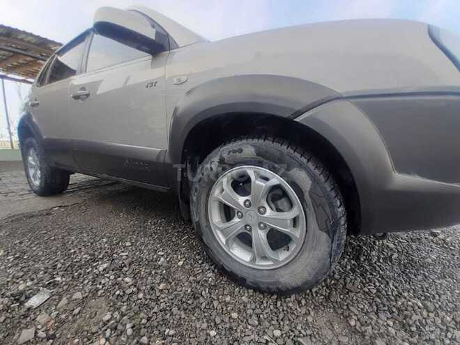 Hyundai Tucson 2008, 176,933 km - 2.0 l - Göyçay