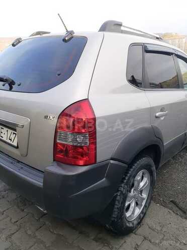 Hyundai Tucson 2008, 176,933 km - 2.0 l - Göyçay