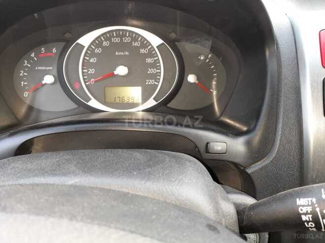 Hyundai Tucson 2008, 176,933 km - 2.0 l - Göyçay