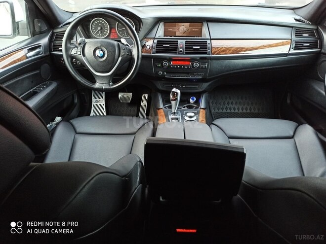 BMW X6 2009, 210,000 km - 4.4 л - Zaqatala