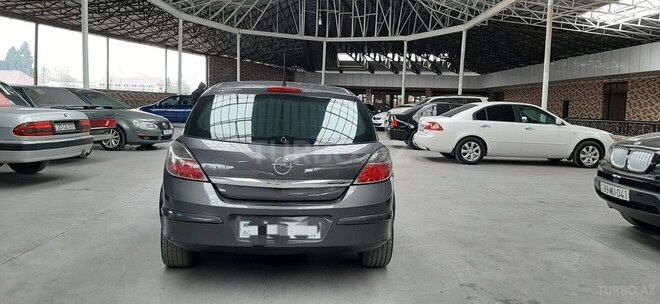 Opel Astra 2009, 192,000 km - 1.4 l - Gəncə