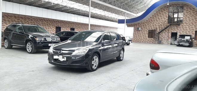 Opel Astra 2009, 192,000 km - 1.4 l - Gəncə