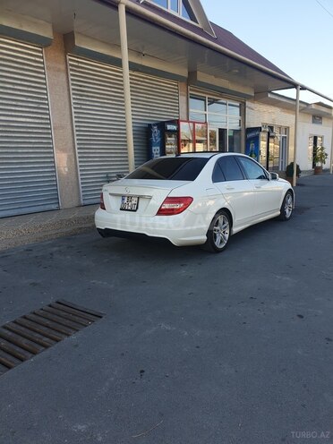 Mercedes C 250 2013, 126,500 km - 1.8 l - Zaqatala