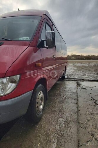 Mercedes Sprinter 313 2000, 690,979 km - 2.5 l - Salyan
