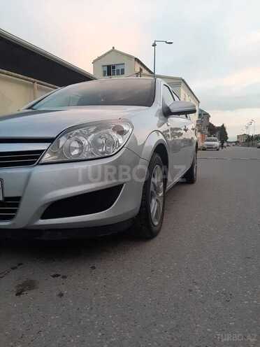 Opel Astra 2009, 300,000 km - 1.3 l - Bakı