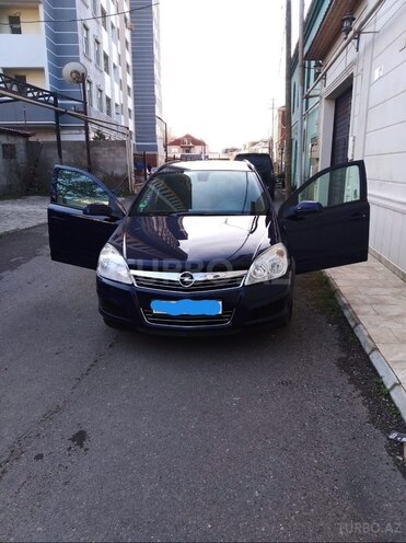 Opel Astra 2008, 132,196 km - 1.4 л - Bakı