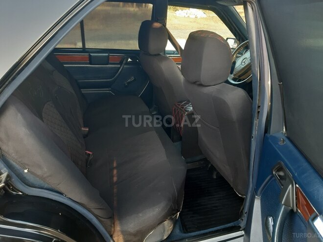 Mercedes E 200 1995, 632,172 km - 2.0 l - Şəmkir