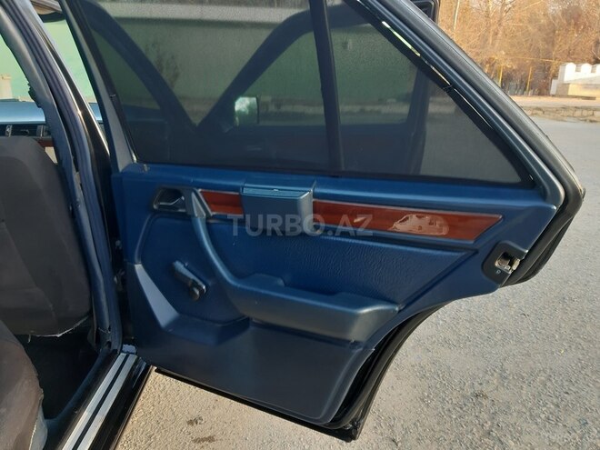 Mercedes E 200 1995, 632,172 km - 2.0 l - Şəmkir