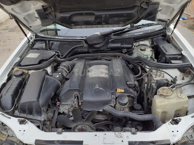 Mercedes E 320 1998, 300,000 km - 3.2 l - Bakı