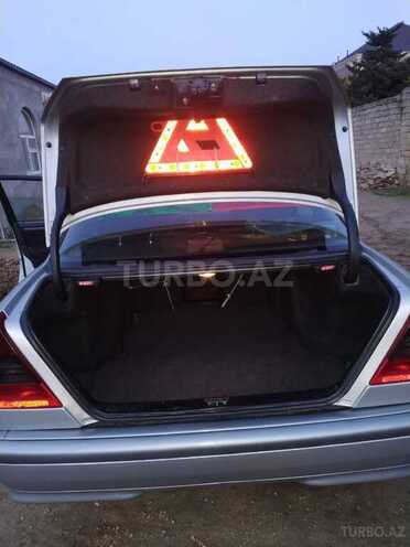 Mercedes C 220 2000, 430,000 km - 2.2 л - Bakı
