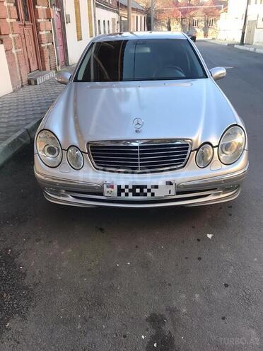 Mercedes E 240 2004, 270,000 km - 2.6 l - Gəncə