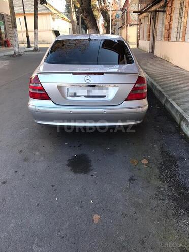 Mercedes E 240 2004, 270,000 km - 2.6 l - Gəncə