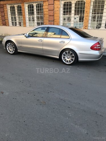 Mercedes E 240 2004, 270,000 km - 2.6 l - Gəncə