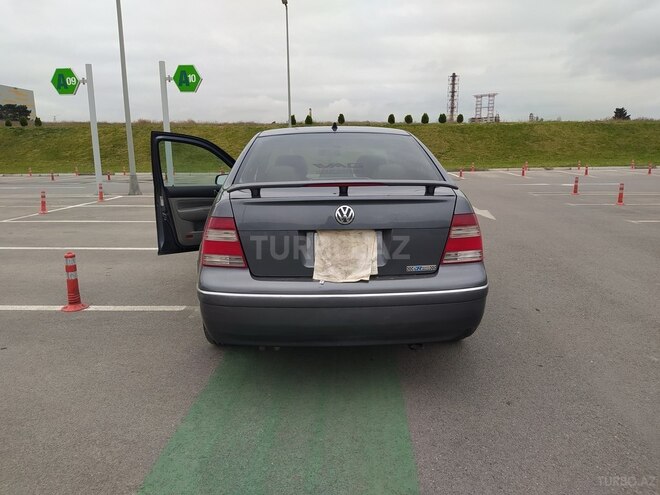 Volkswagen Jetta 2004, 182,000 km - 2.0 л - Bakı