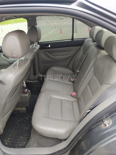 Volkswagen Jetta 2004, 182,000 km - 2.0 л - Bakı