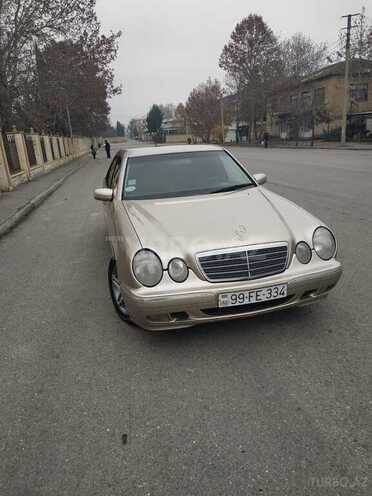 Mercedes E 240 2000, 225,000 km - 2.4 l - Mingəçevir