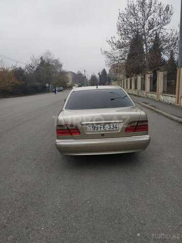 Mercedes E 240 2000, 225,000 km - 2.4 l - Mingəçevir