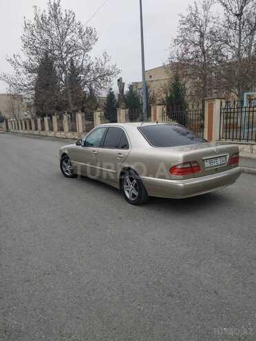 Mercedes E 240 2000, 225,000 km - 2.4 l - Mingəçevir