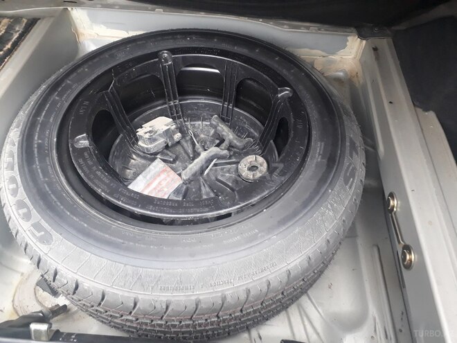 Mercedes E 240 2000, 225,000 km - 2.4 l - Mingəçevir