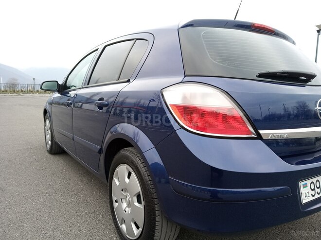 Opel Astra 2005, 220,000 km - 1.4 l - Şəki