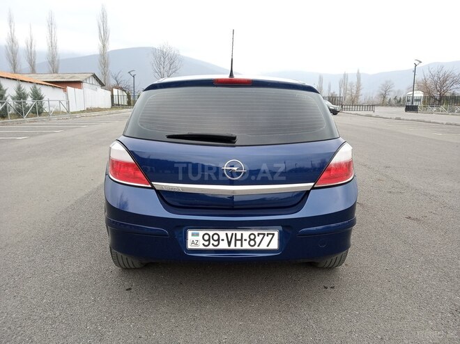 Opel Astra 2005, 220,000 km - 1.4 l - Şəki