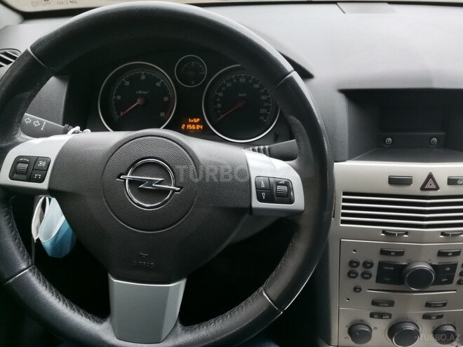 Opel Astra 2008, 215,000 km - 1.3 l - Bakı