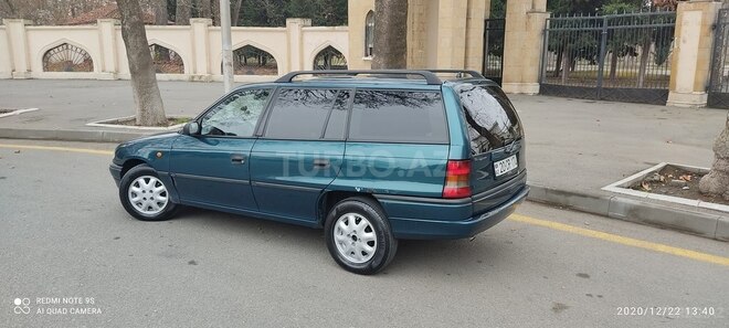 Opel Astra 1998, 325,400 km - 1.8 л - Mingəçevir