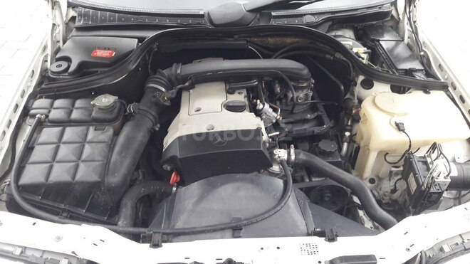 Mercedes C 230 1999, 245,328 km - 2.3 l - Bakı