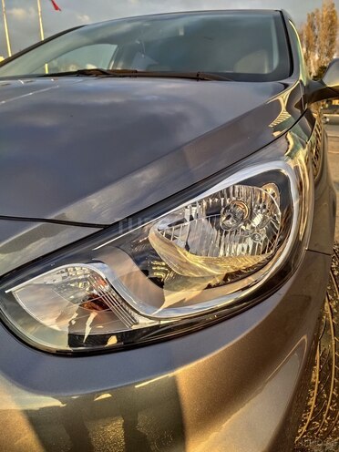 Hyundai Accent 2015, 40,000 km - 1.6 l - Bakı